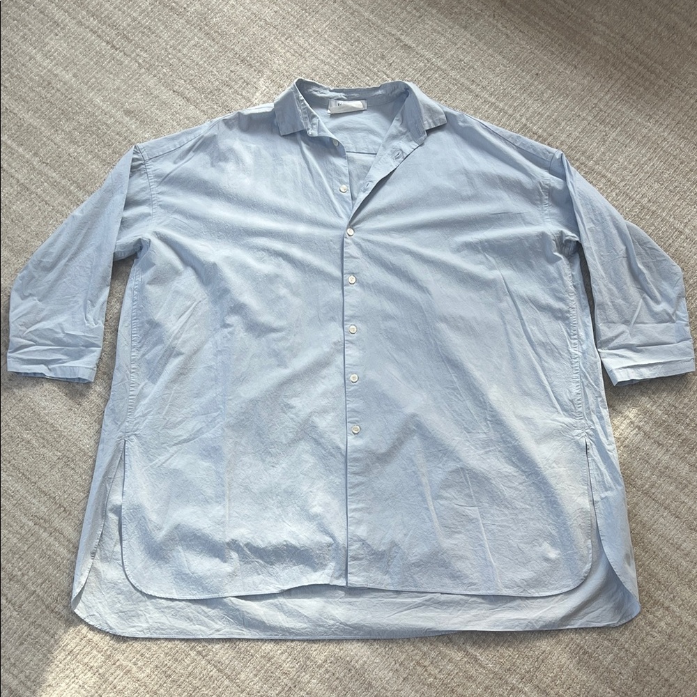 Oversized blue button down shirt/smock by Véritécoeur